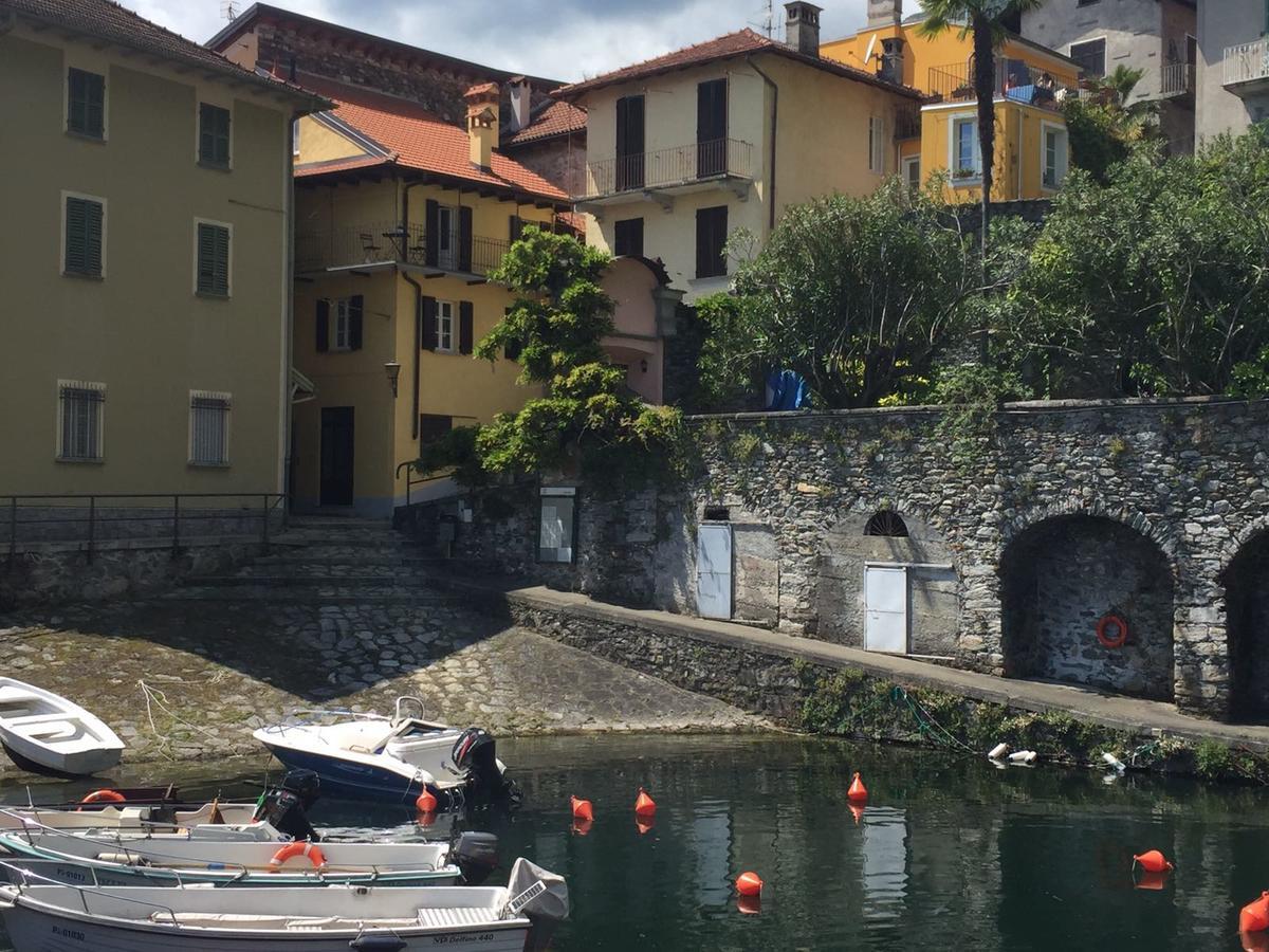 Al Vecchio Porto Casa A Cannero Cannero Riviera Buitenkant foto